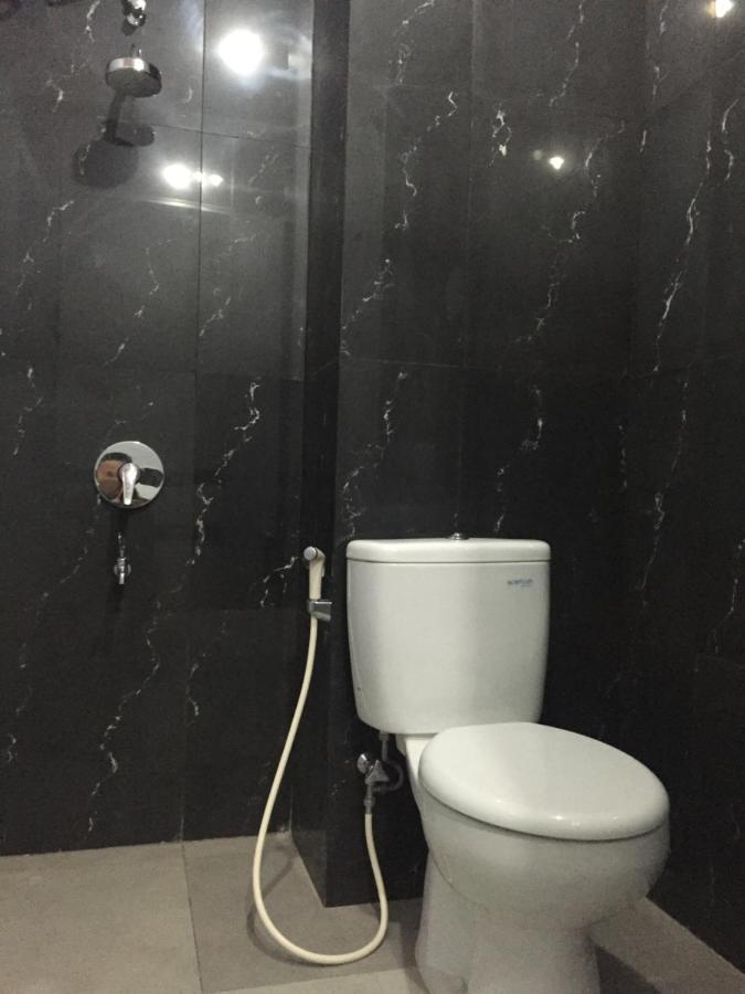 Vysha Residence Jakarta Exterior foto